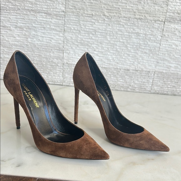 Elegant Brown Saint Laurent Suede Stiletto Heels, size 37.5 - Picture 8 of 10